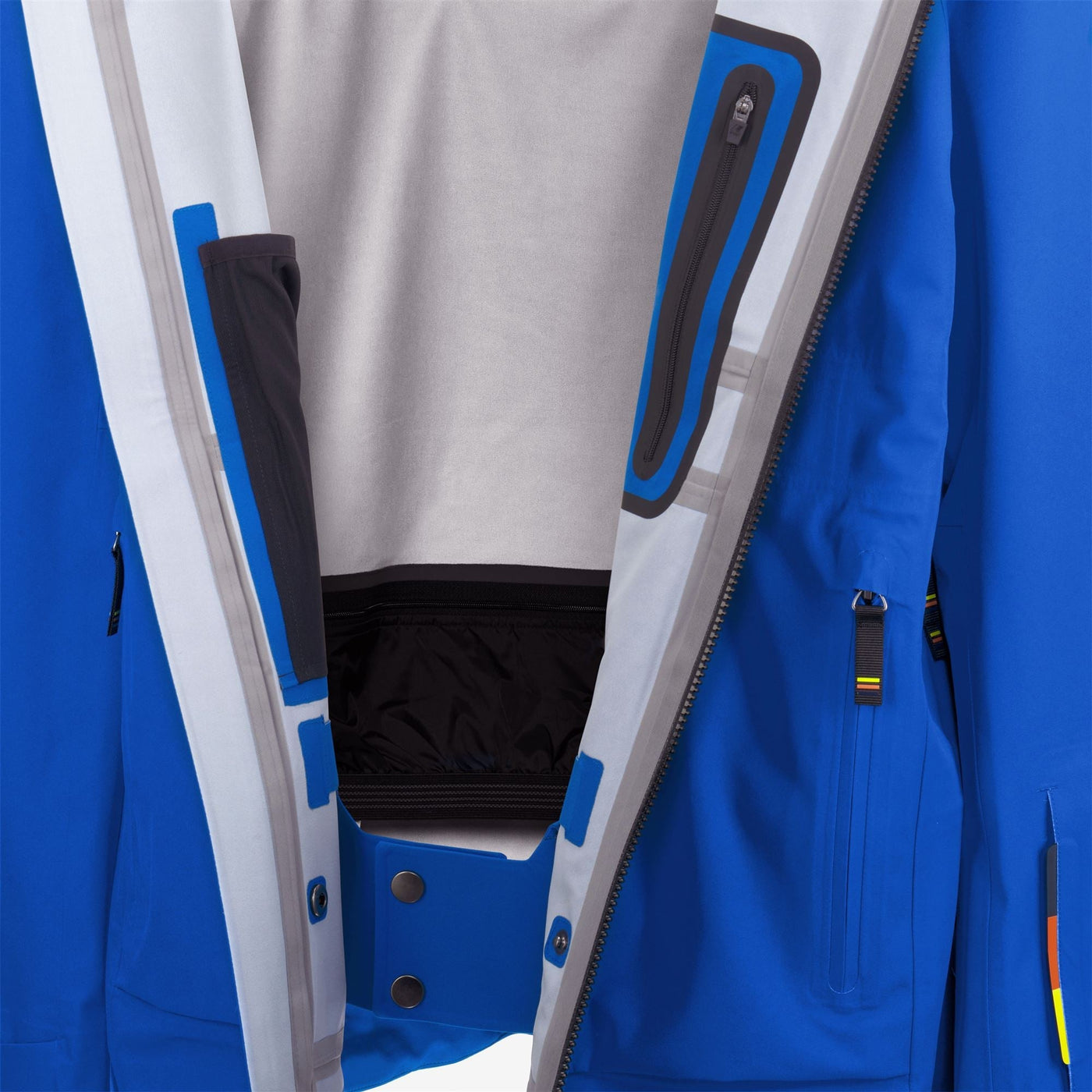 BOZEL 3 LAYERS - SHELL JACKET - Jackets - Mid - MAN - BLUE ROYAL MARINE